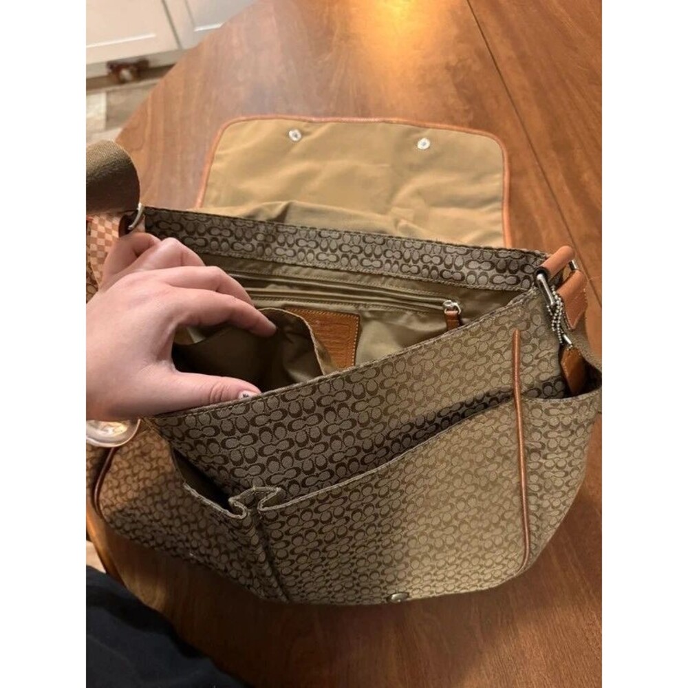 Large Coach bag - Picture 8 of 8